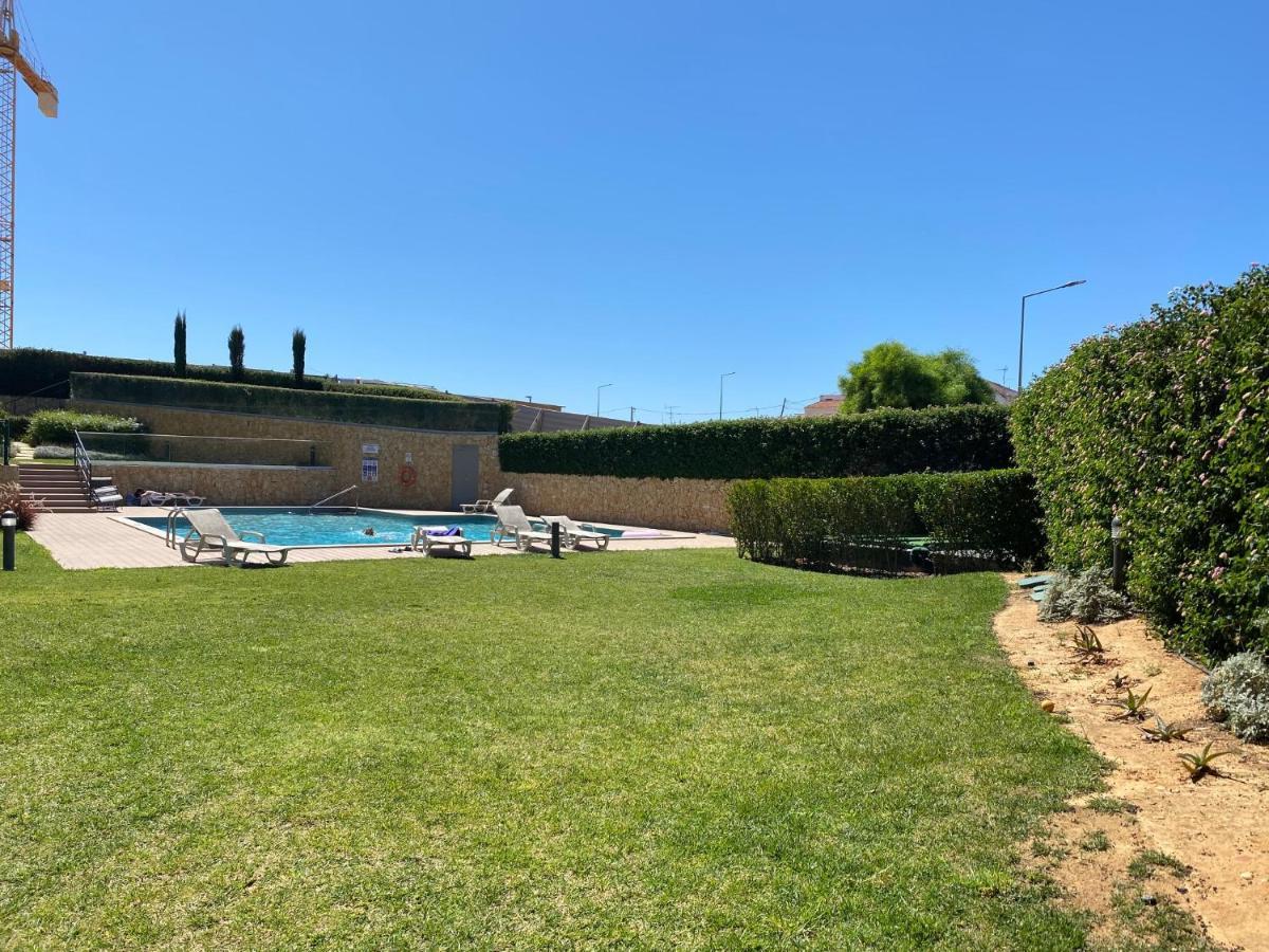 Albufeira Malpique Beach Apartment Eksteriør billede