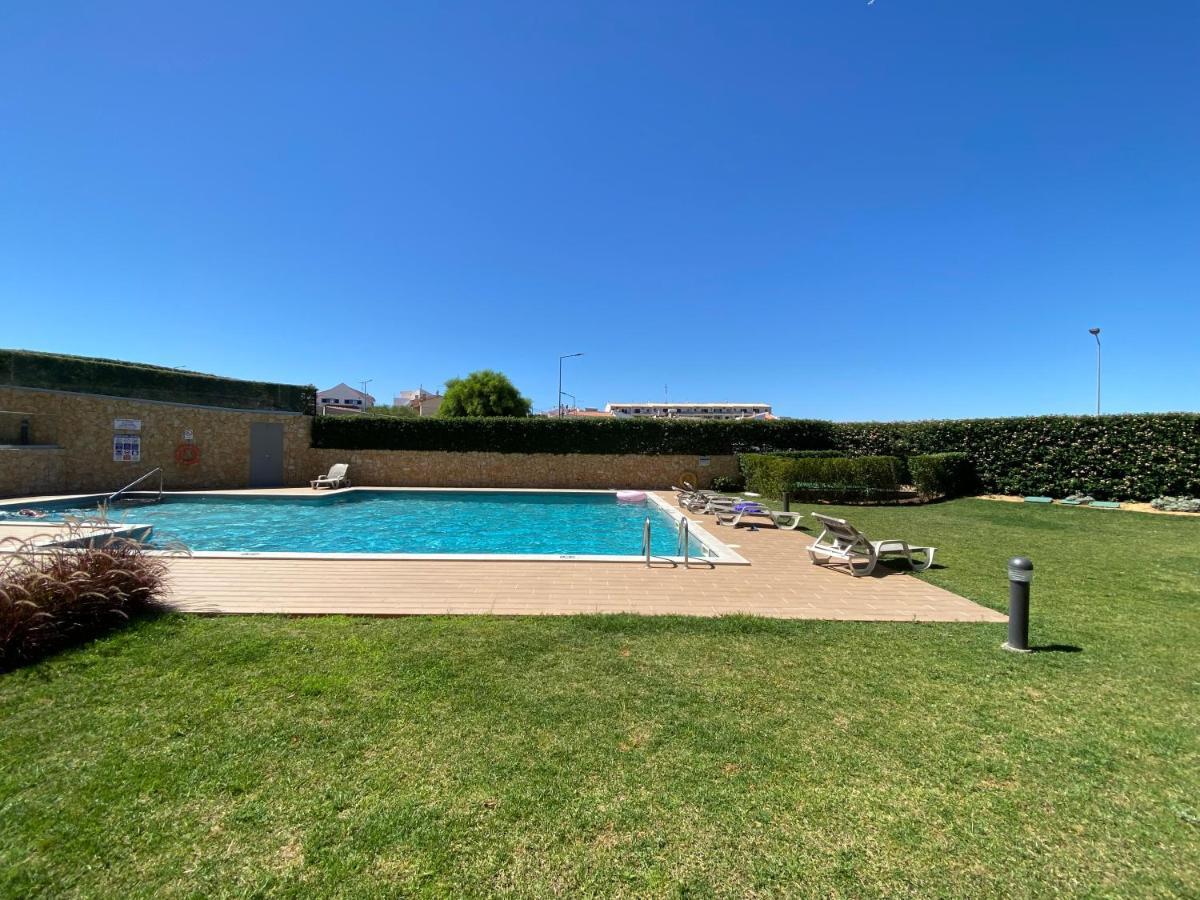 Albufeira Malpique Beach Apartment Eksteriør billede